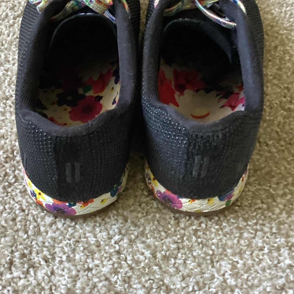 NOBULL UNISEX Black Athletic Shoes with Multicolor Floral Accents - Picture 4 of 7